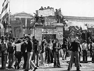 students outside polytechnic